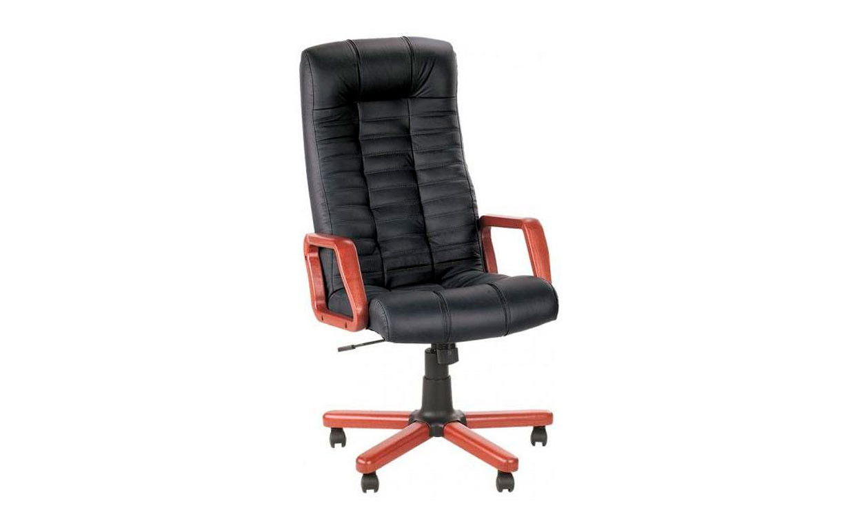 Кресло для руководителя Atlant extra Новый Стиль - Фото